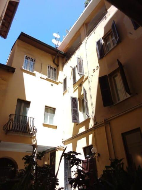 Bnbutler - Pontaccio 4 - Brera - Atmosfere Di Charme In Pieno Centro Милан Экстерьер фото